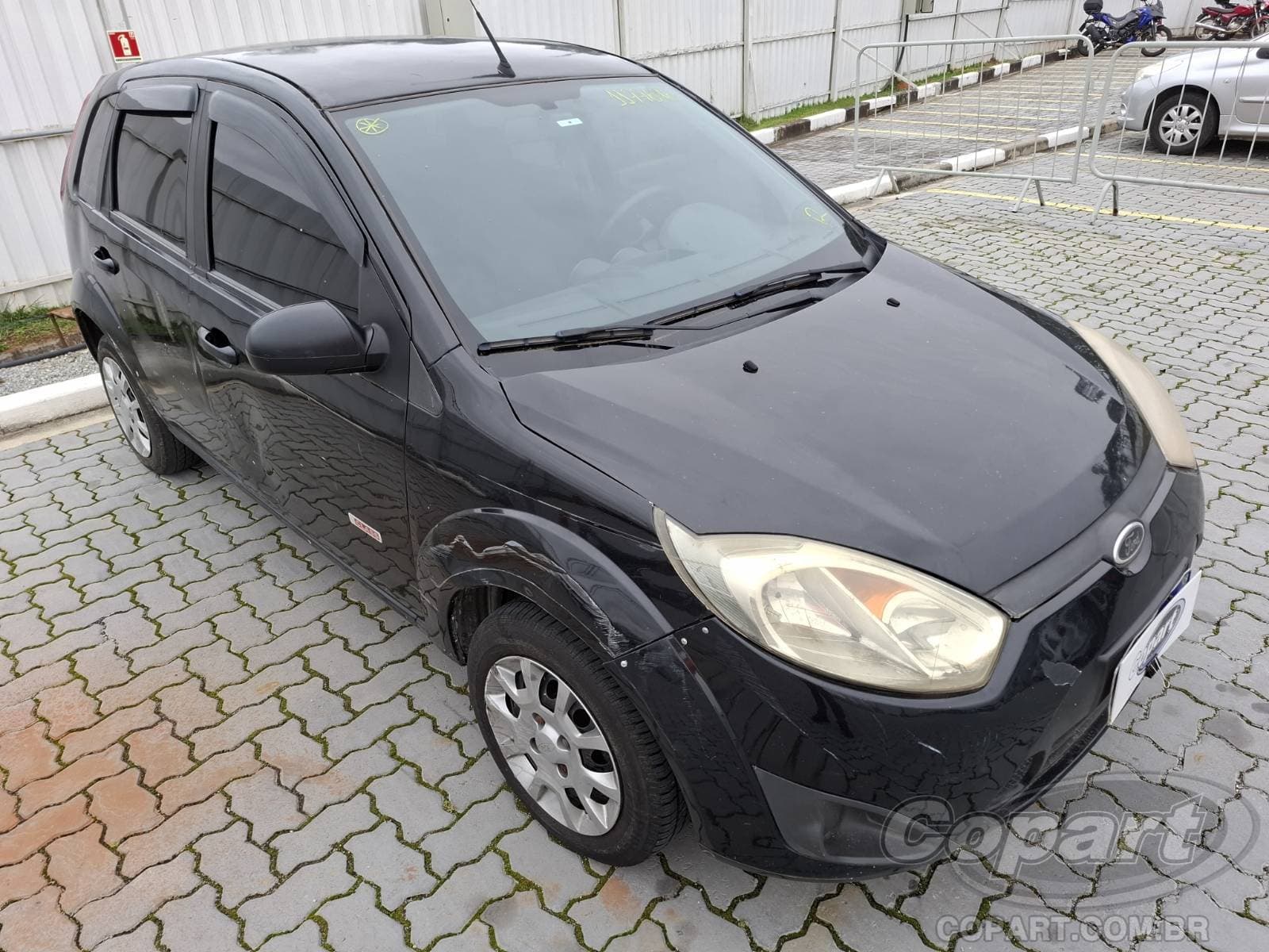 Ford Fiesta 2013 — foto 1