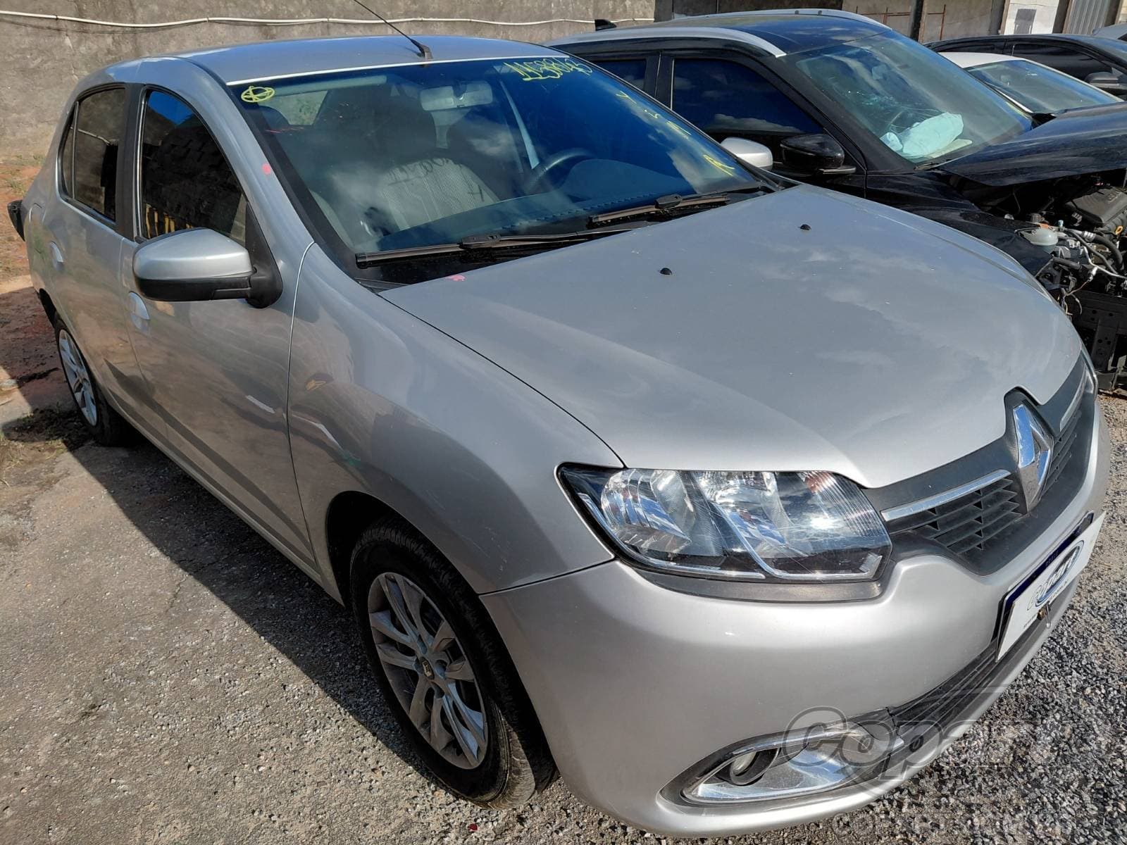Renault Logan 1.0 16V HI-POWER 2016