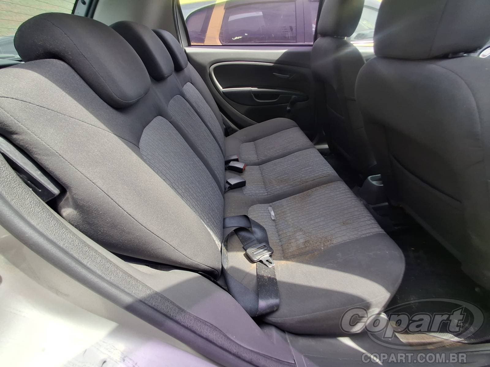 Fiat Punto 2011 — foto 6