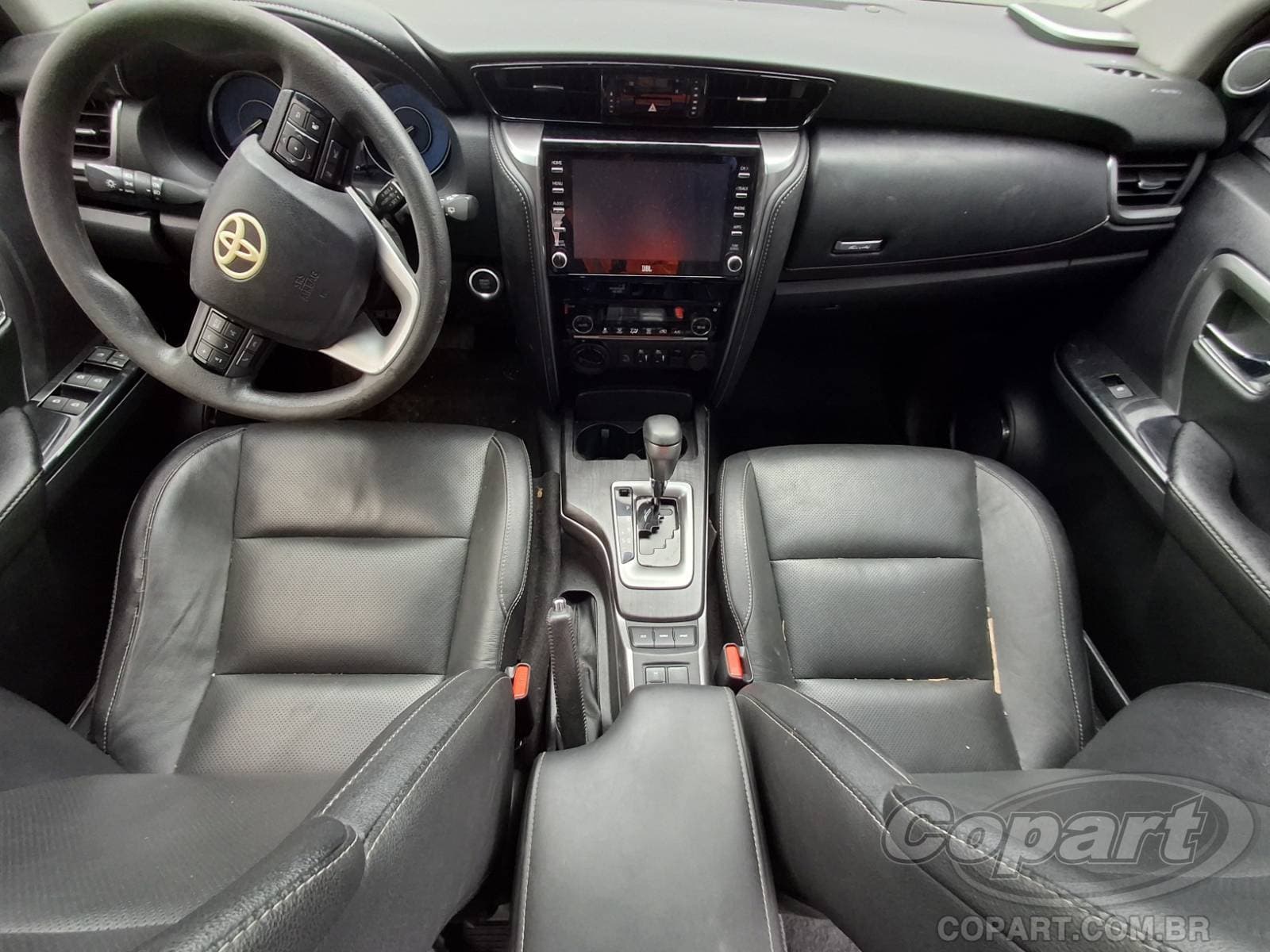 Toyota SW4 2021 — foto 9