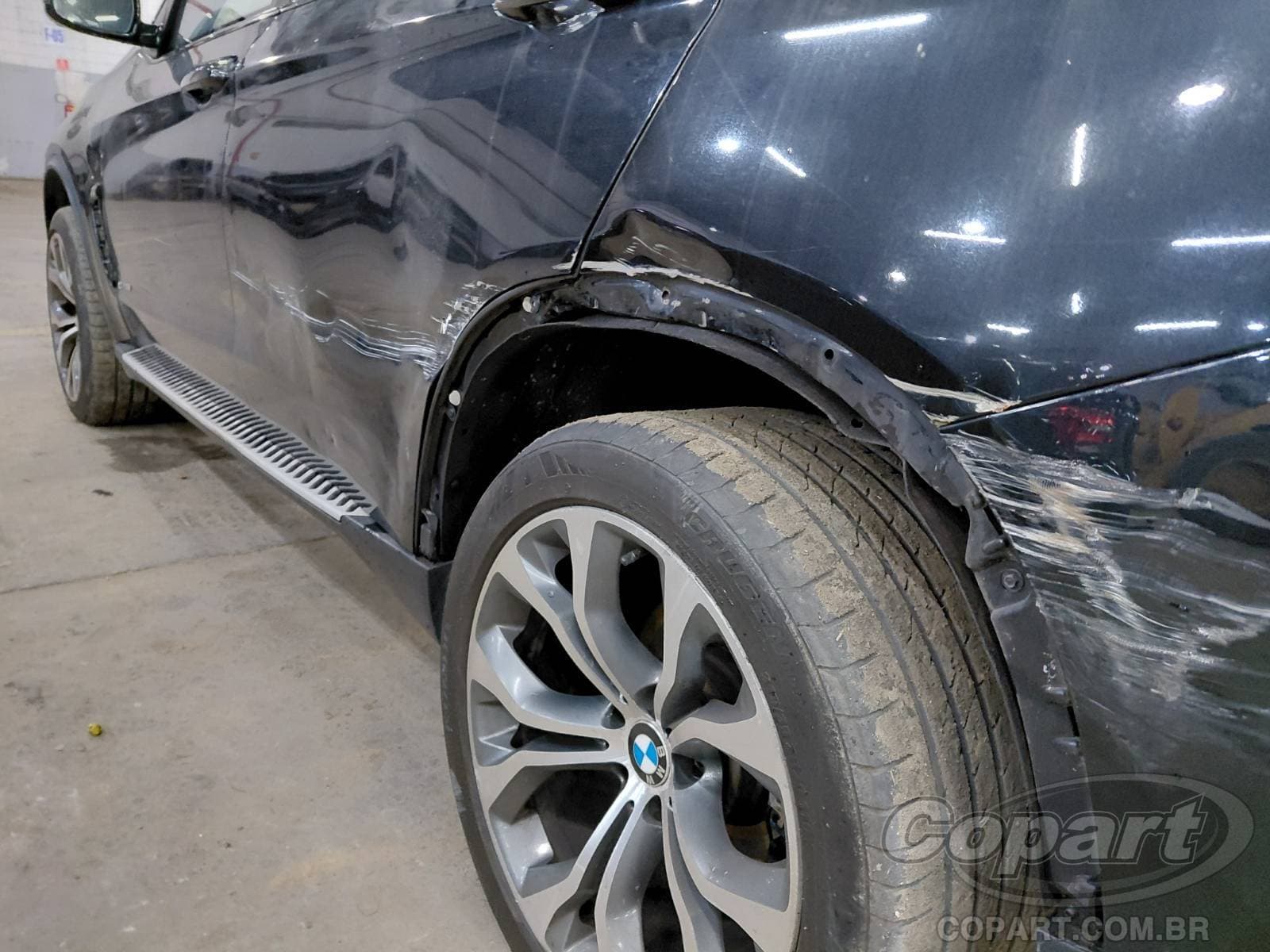 BMW X5 2015 — foto 11