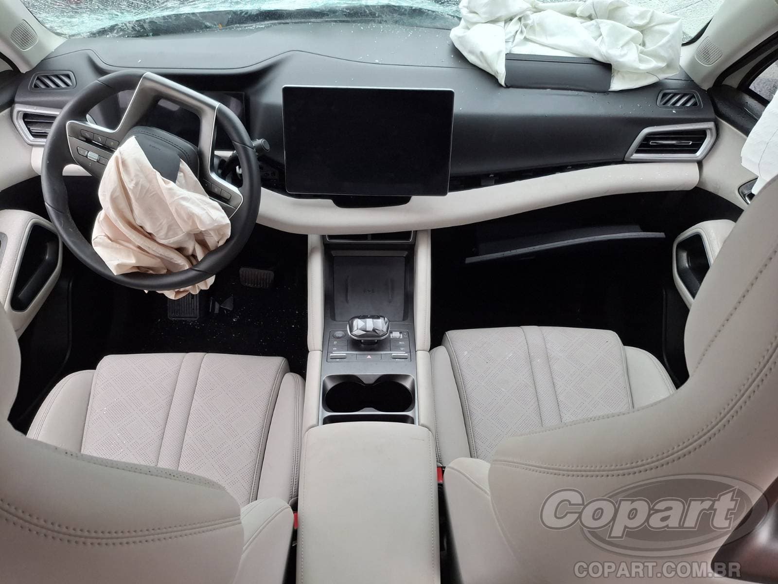 BYD Yuan Pro 2025 — foto 9