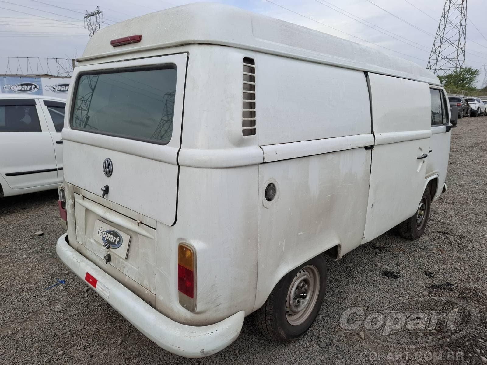 Volkswagen Kombi Furgao 2012 — foto 4
