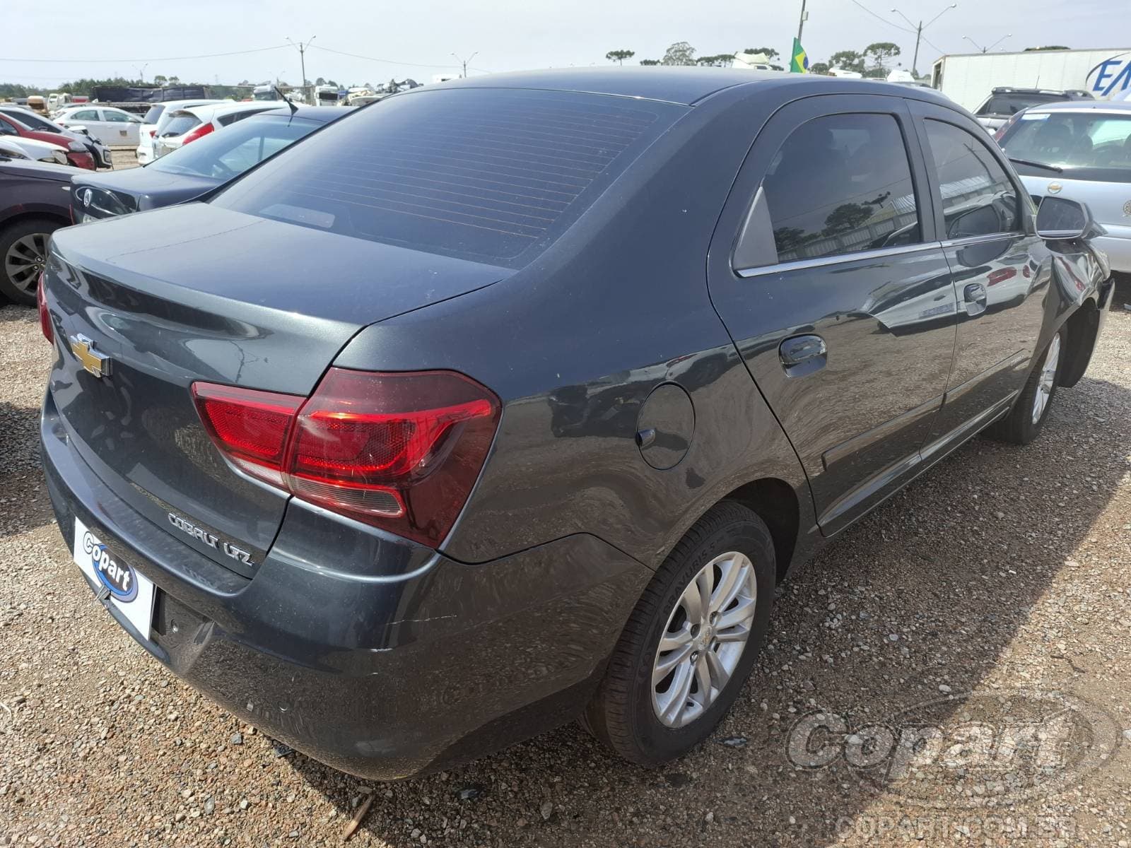 Chevrolet Cobalt 2017 — foto 4