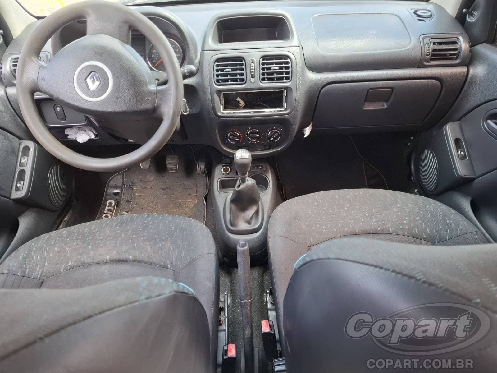Renault Clio 2016 — foto 9