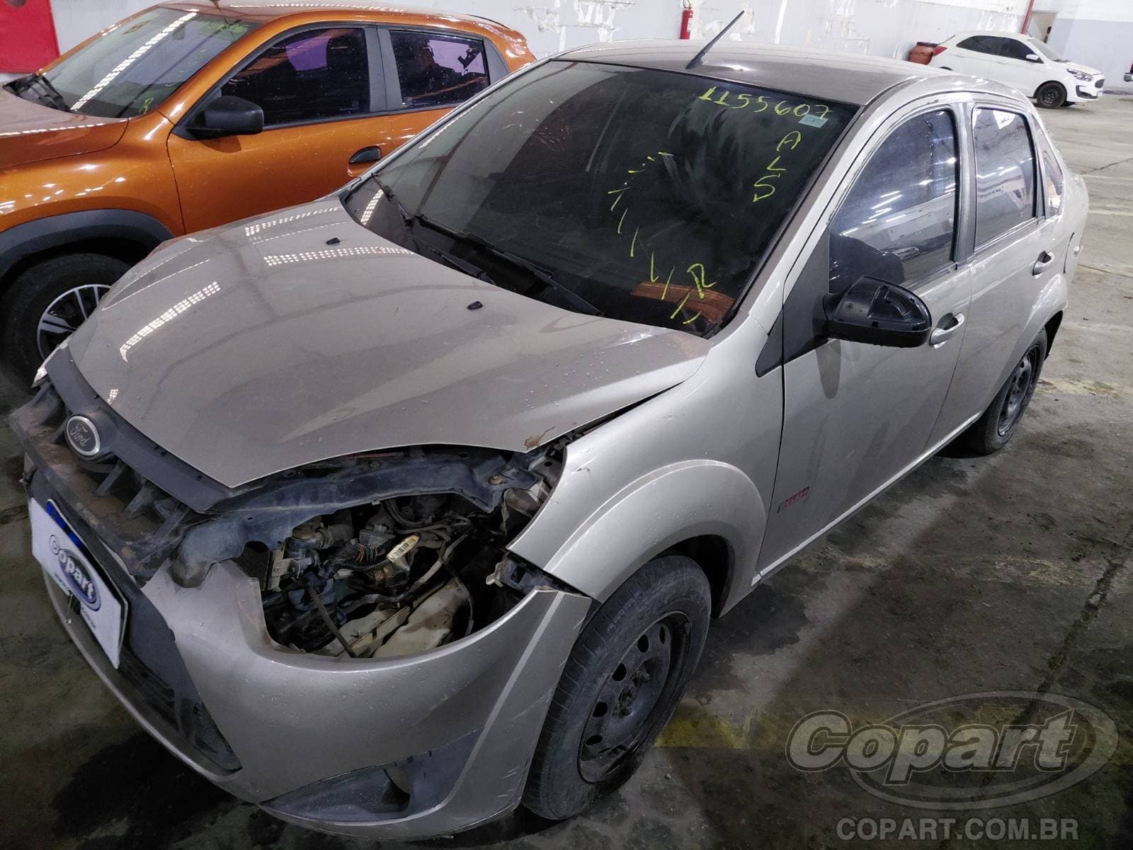 Ford Fiesta Sedan 2012 — foto 2
