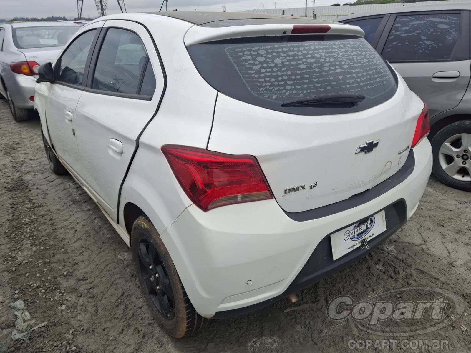 Chevrolet Onix 2019 — foto 3
