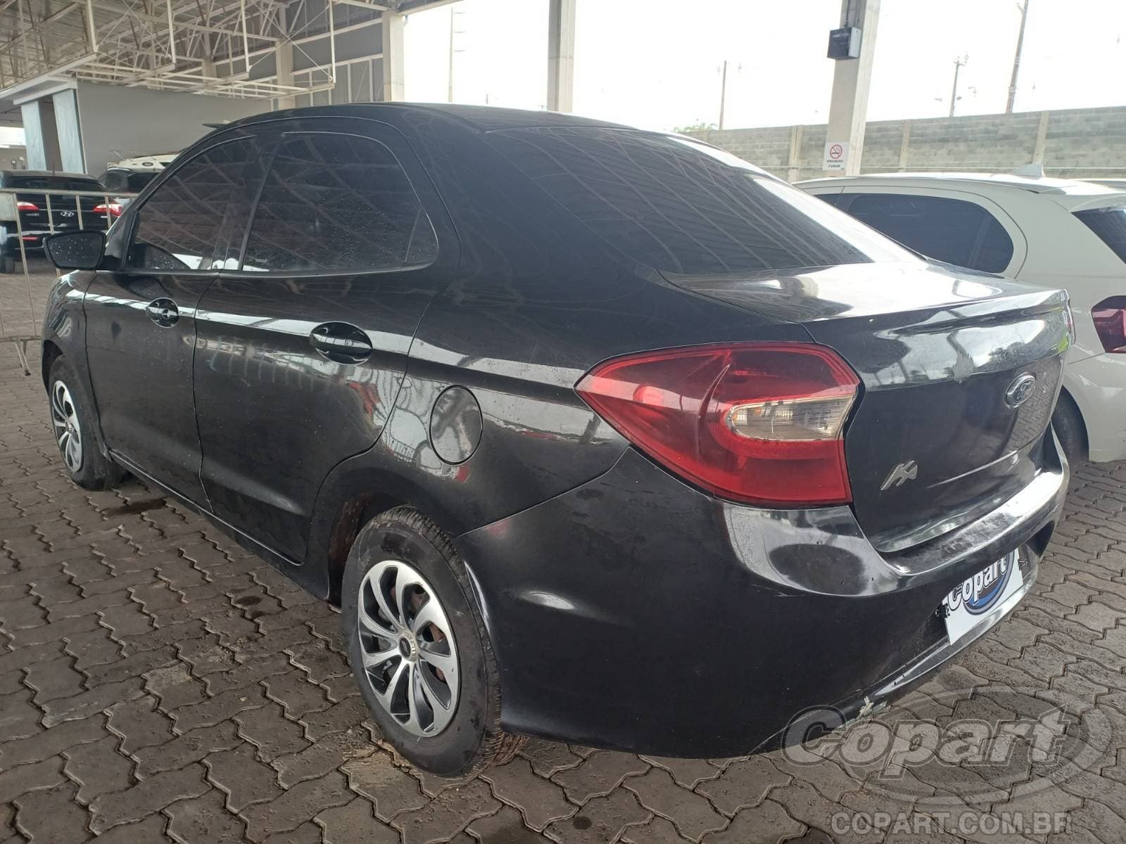 Ford KA Sedan 2018 — foto 3