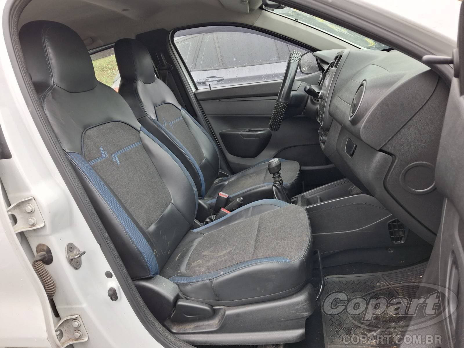 Renault Kwid 2020 — foto 5
