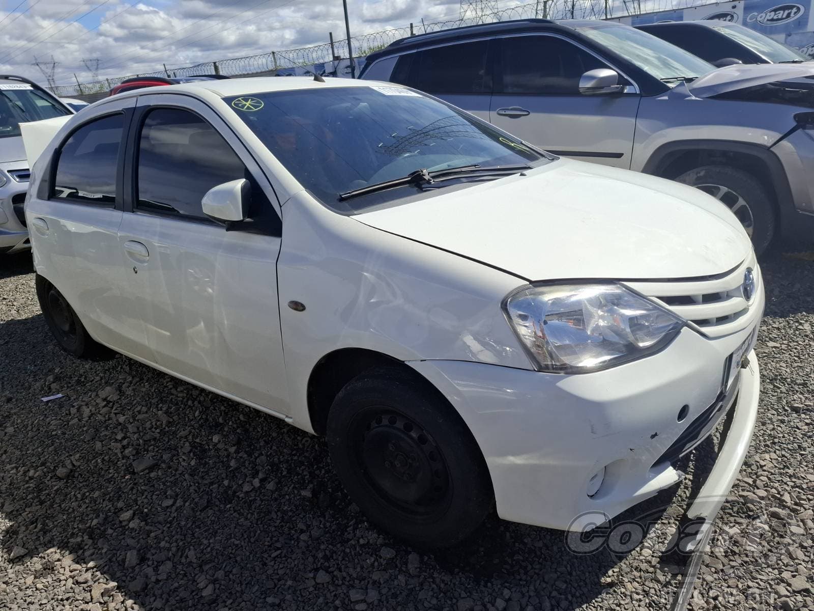 Toyota Etios Seda 1.5 16V 2014