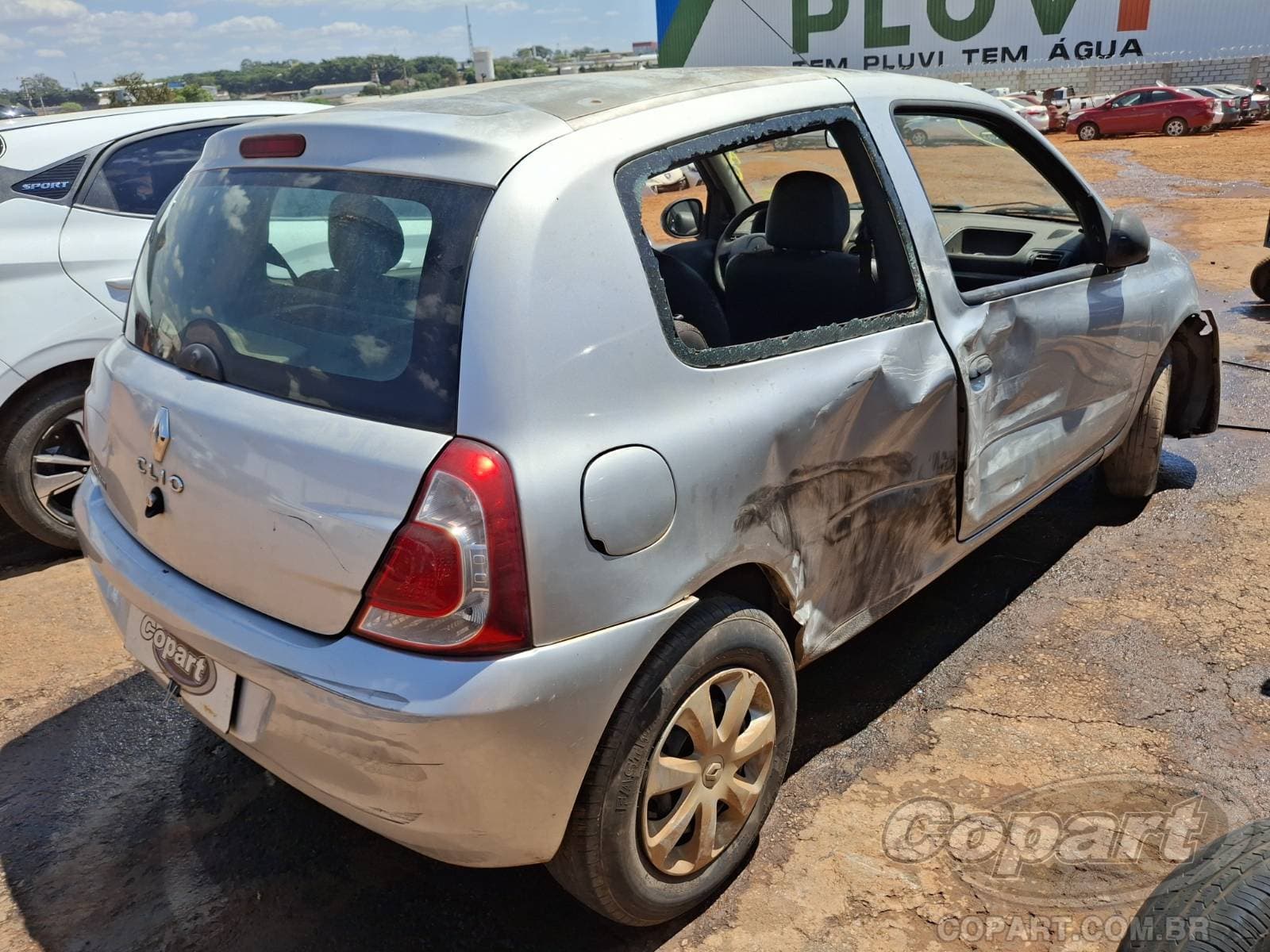 Renault Clio 2013 — foto 4