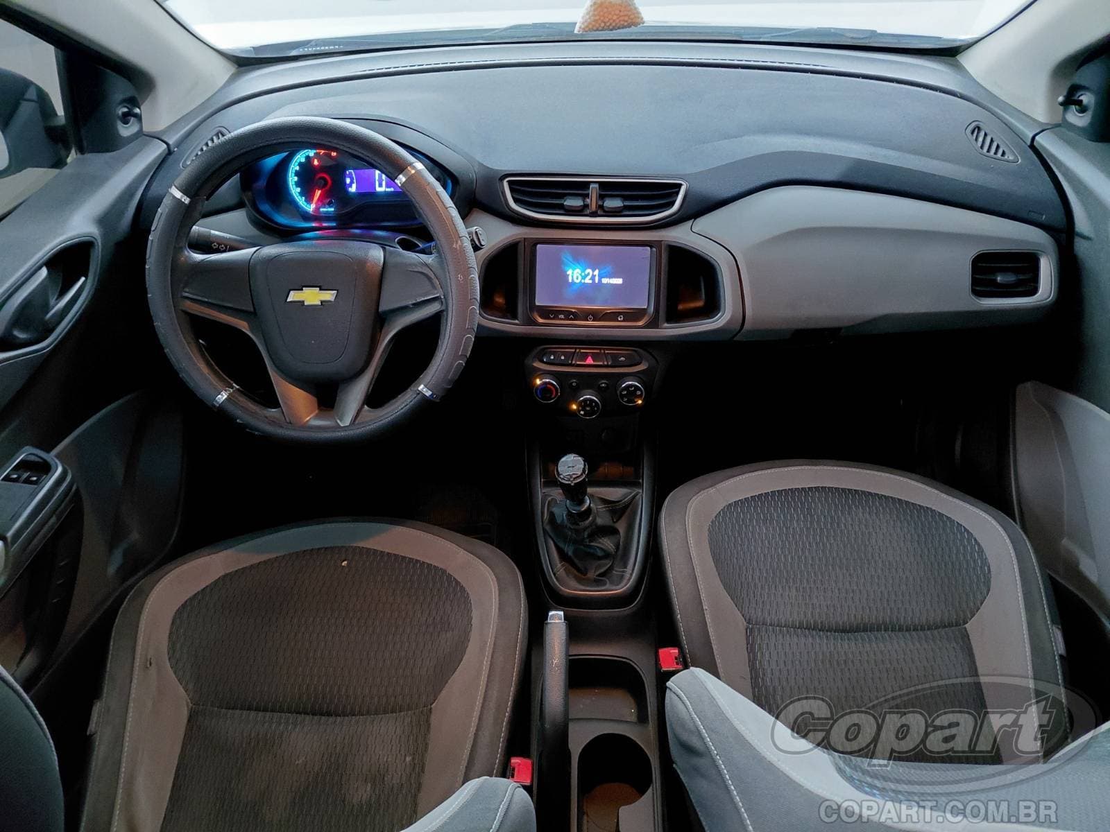 Chevrolet Onix 2015 — foto 9