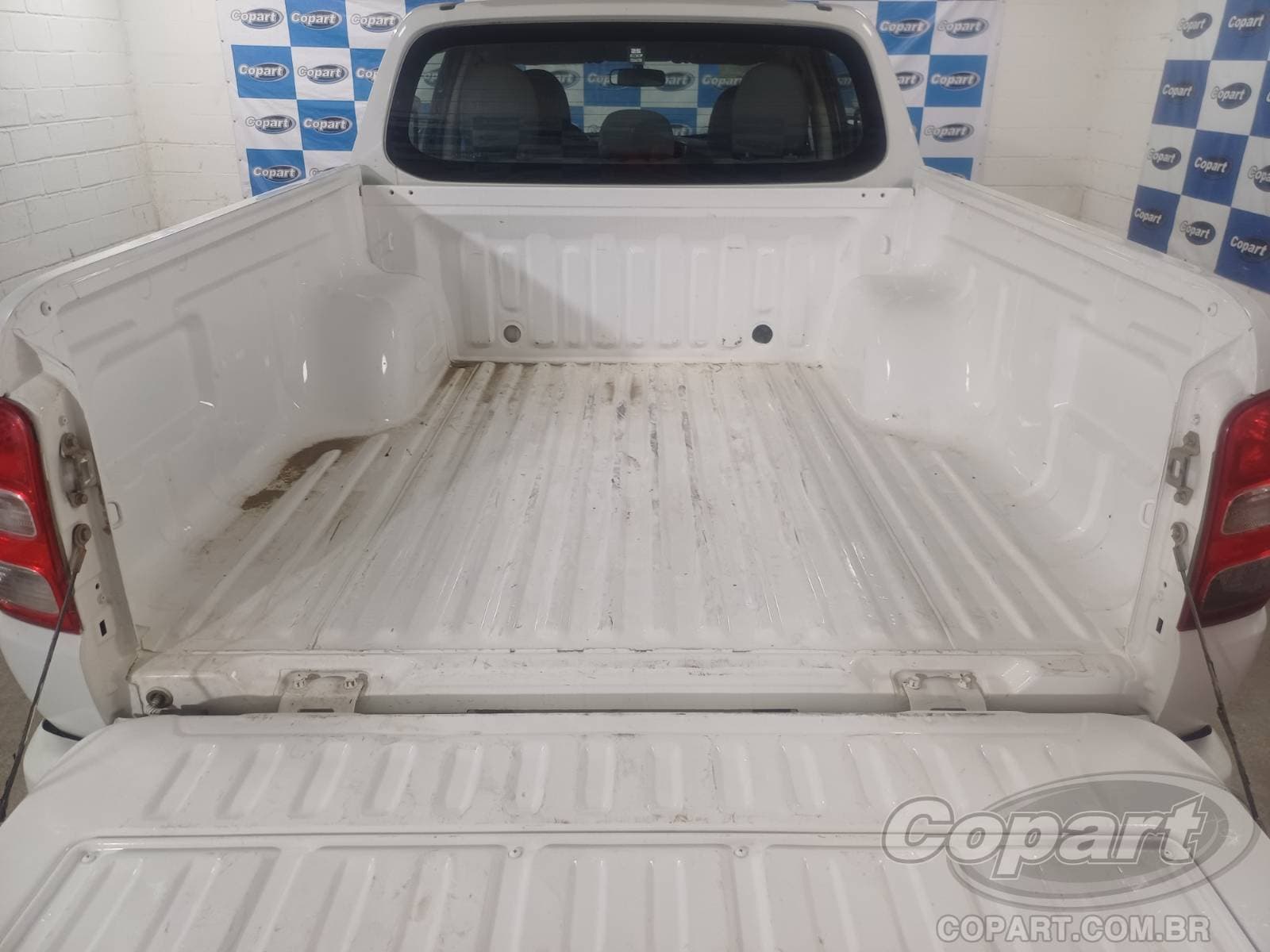 Mitsubishi L200 Triton 2024 — foto 11