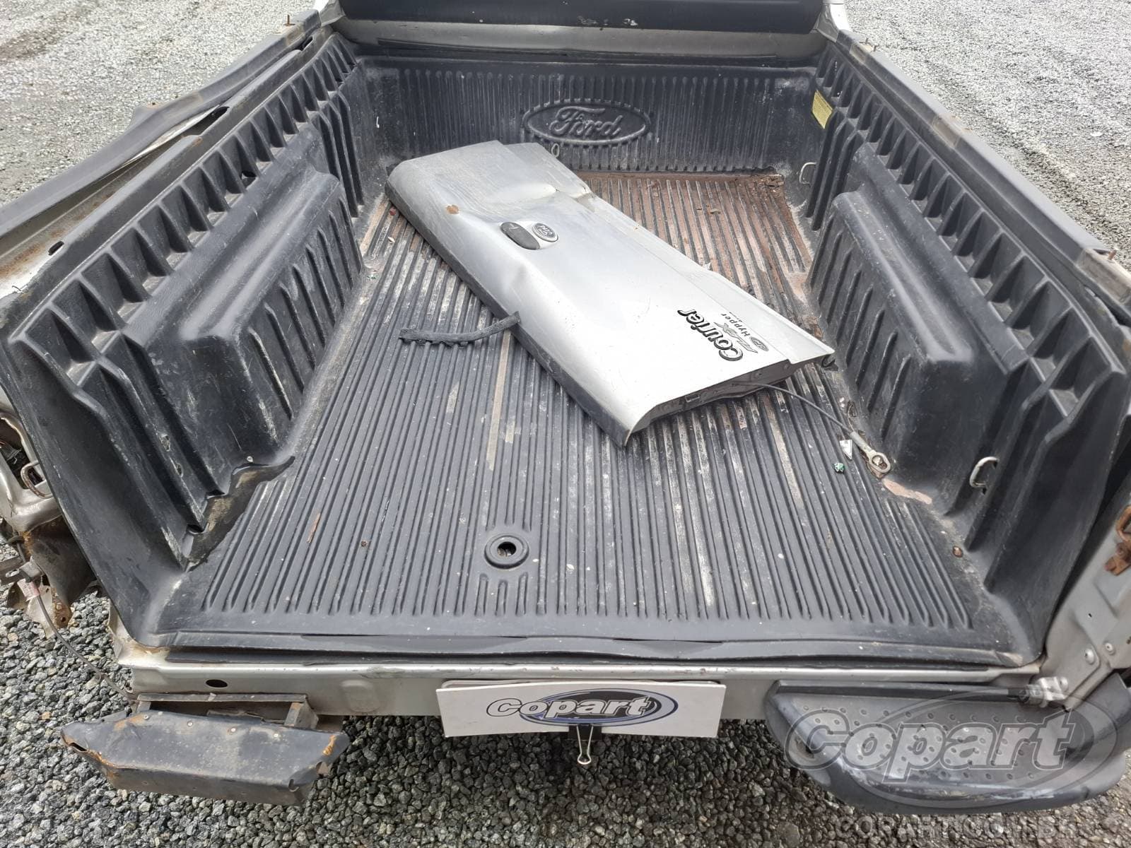 Ford Courier 2013 — foto 6