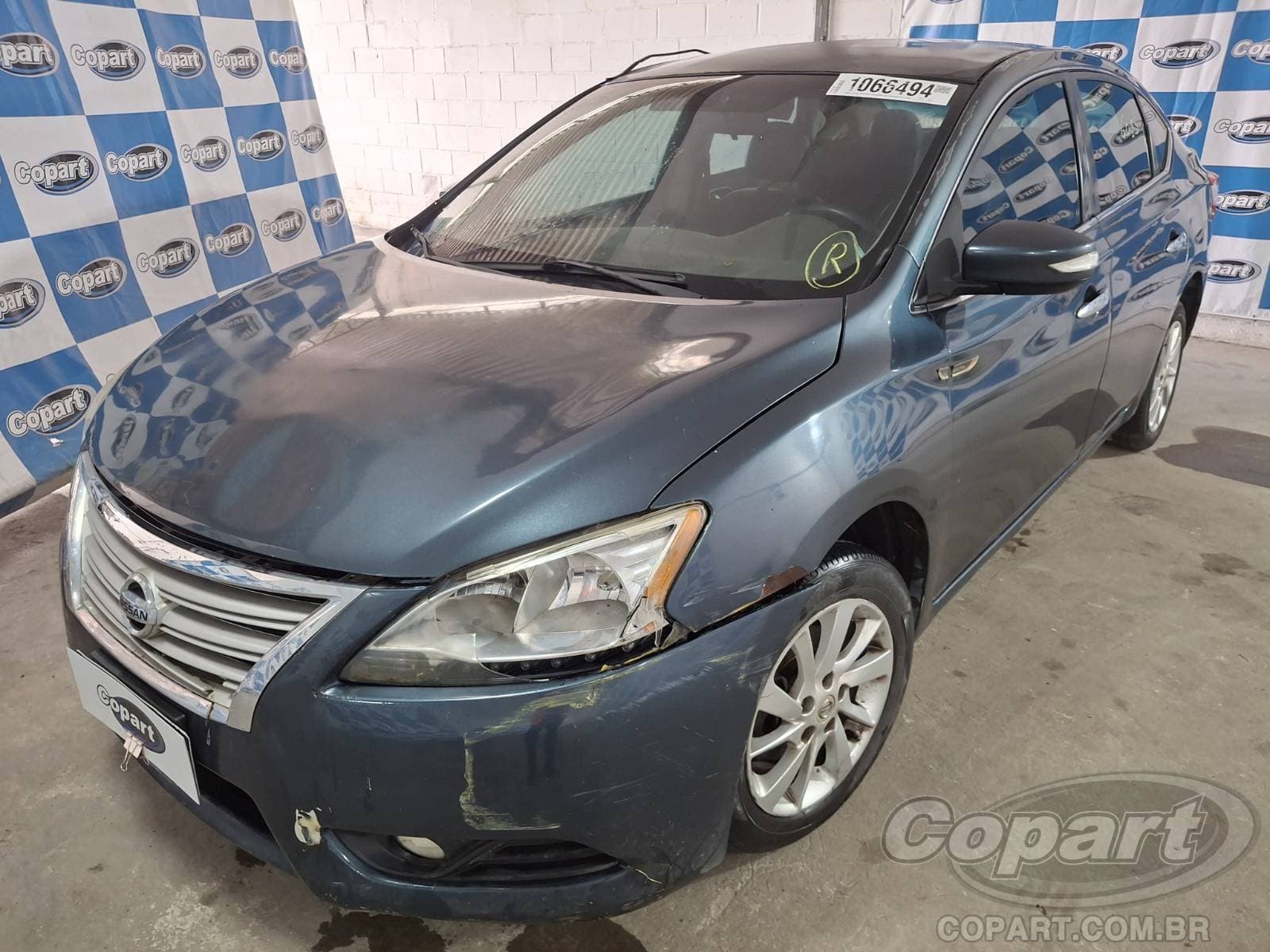 Nissan Sentra 2015 — foto 2