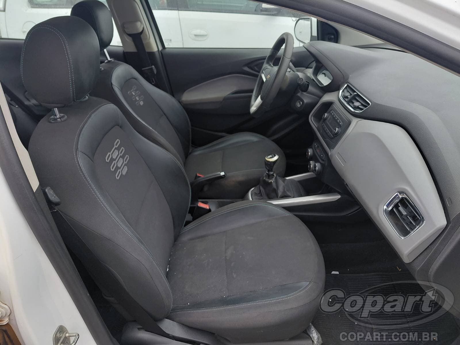Chevrolet Onix 2019 — foto 5