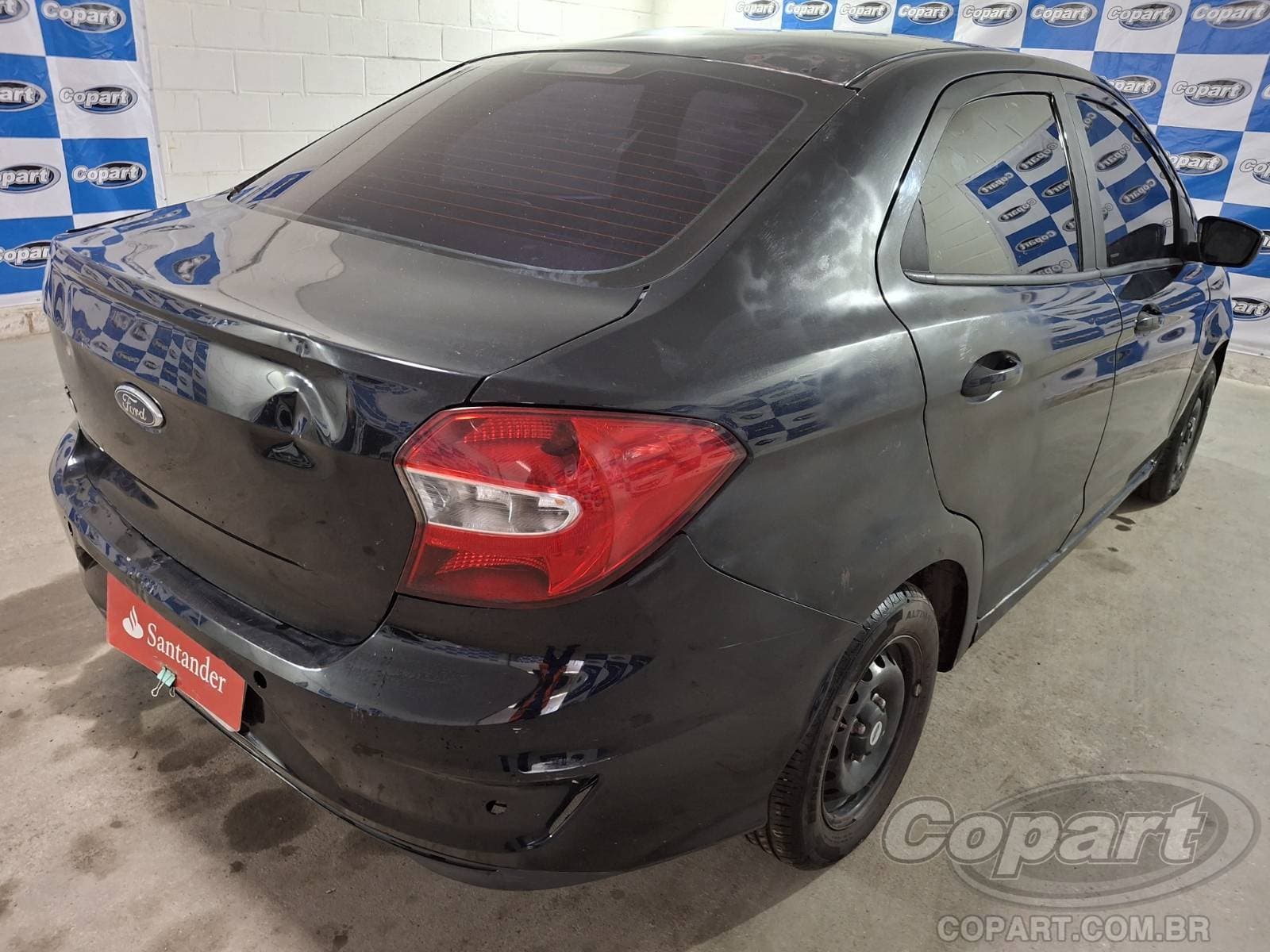Ford KA Sedan 2015 — foto 4