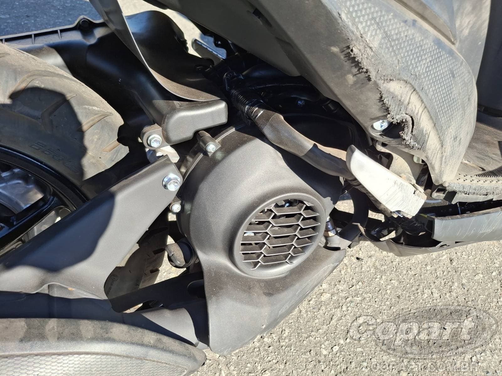 Yamaha Fluo 2027 — foto 5