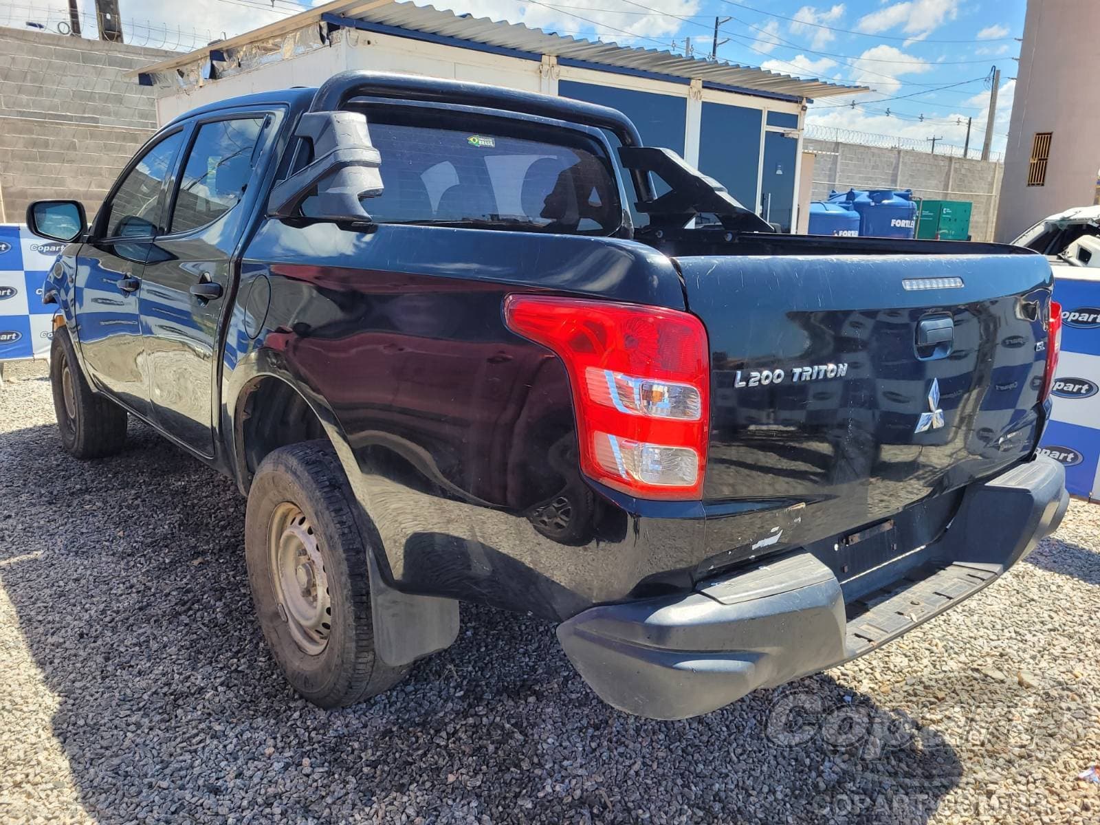Mitsubishi L200 Triton 2022 — foto 3
