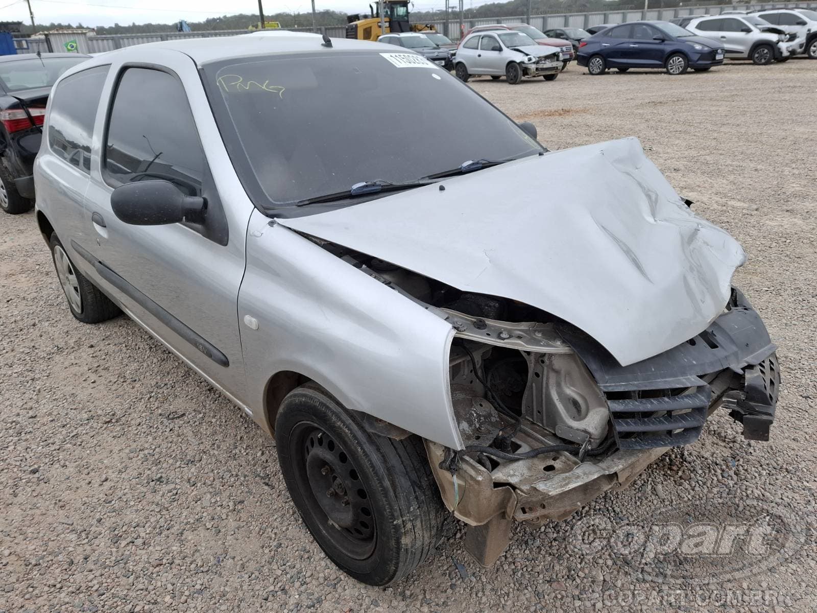 Renault Clio 1.0 16V HI-FLEX 2011