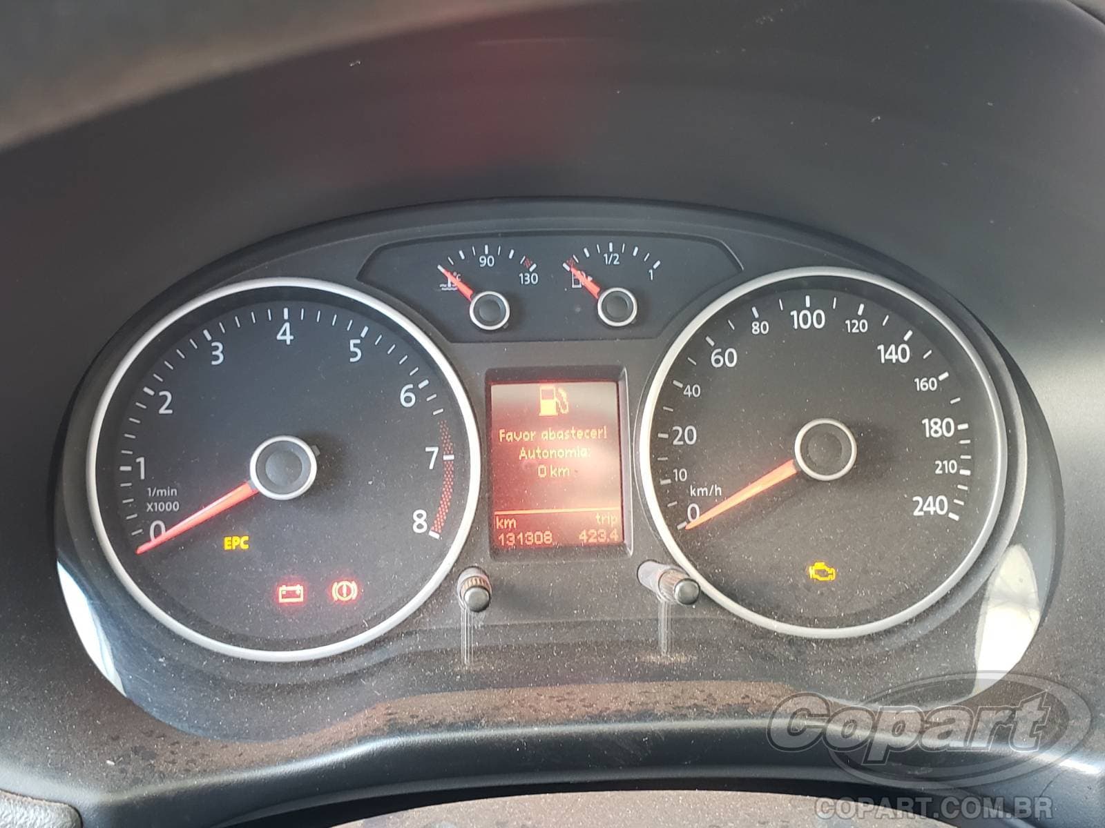 Volkswagen Voyage 2014 — foto 8