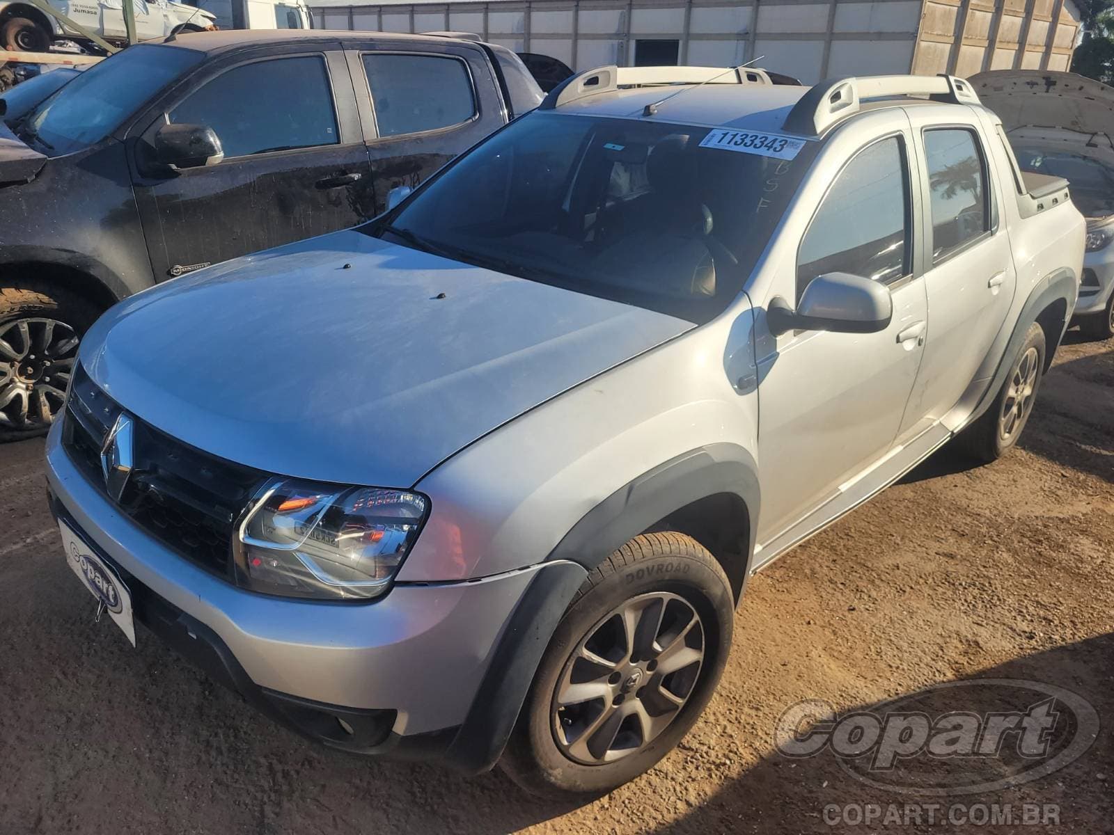 Renault Duster Oroch 2017 — foto 2