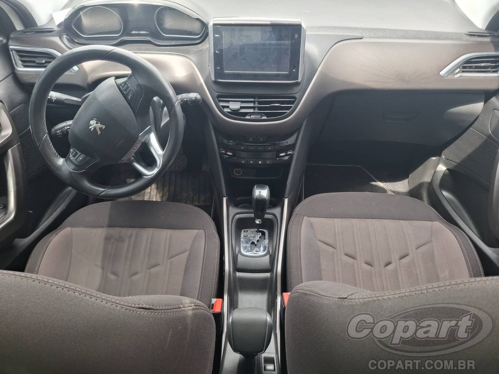 Peugeot 2008 2019 — foto 9