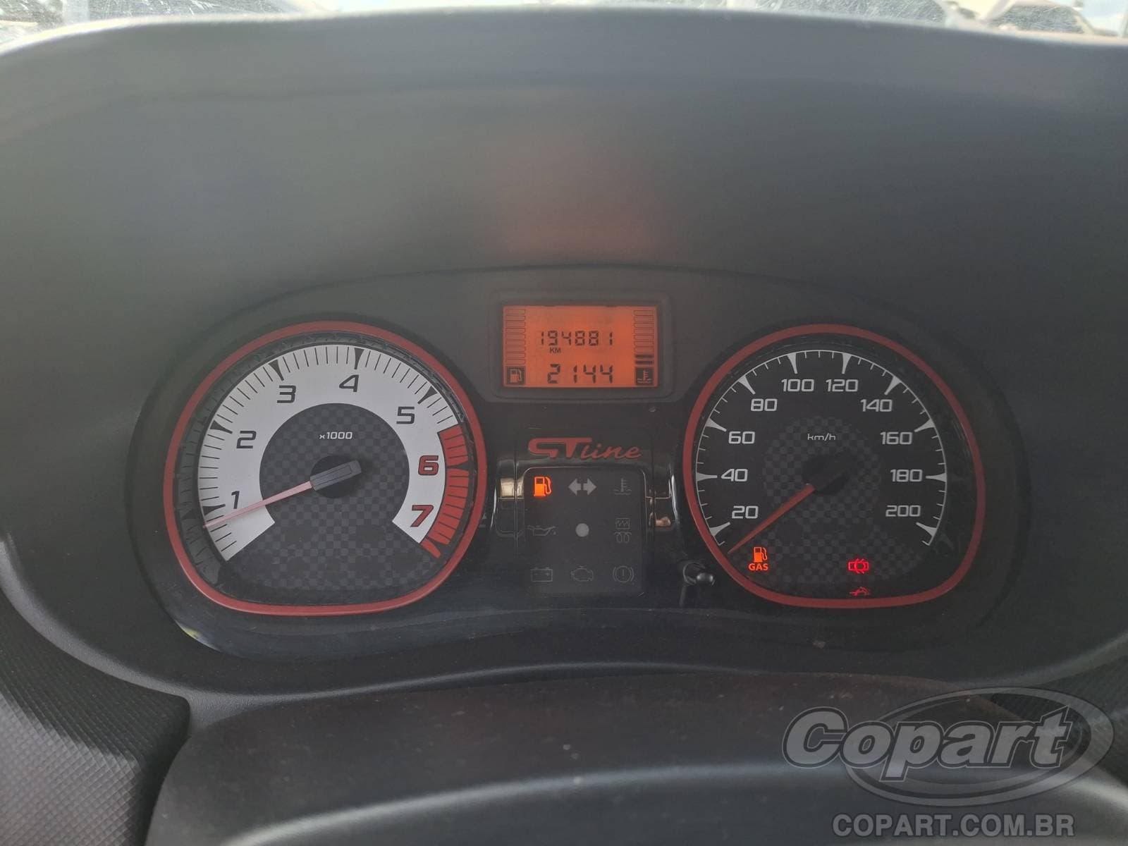 Renault Sandero 2014 — foto 8