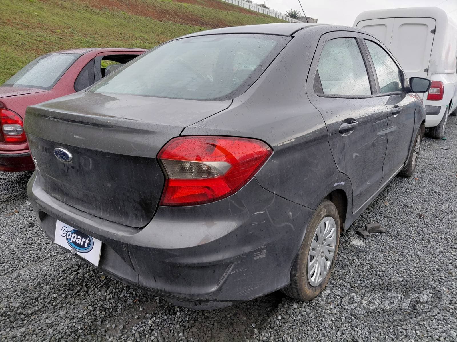 Ford KA Sedan 2020 — foto 4