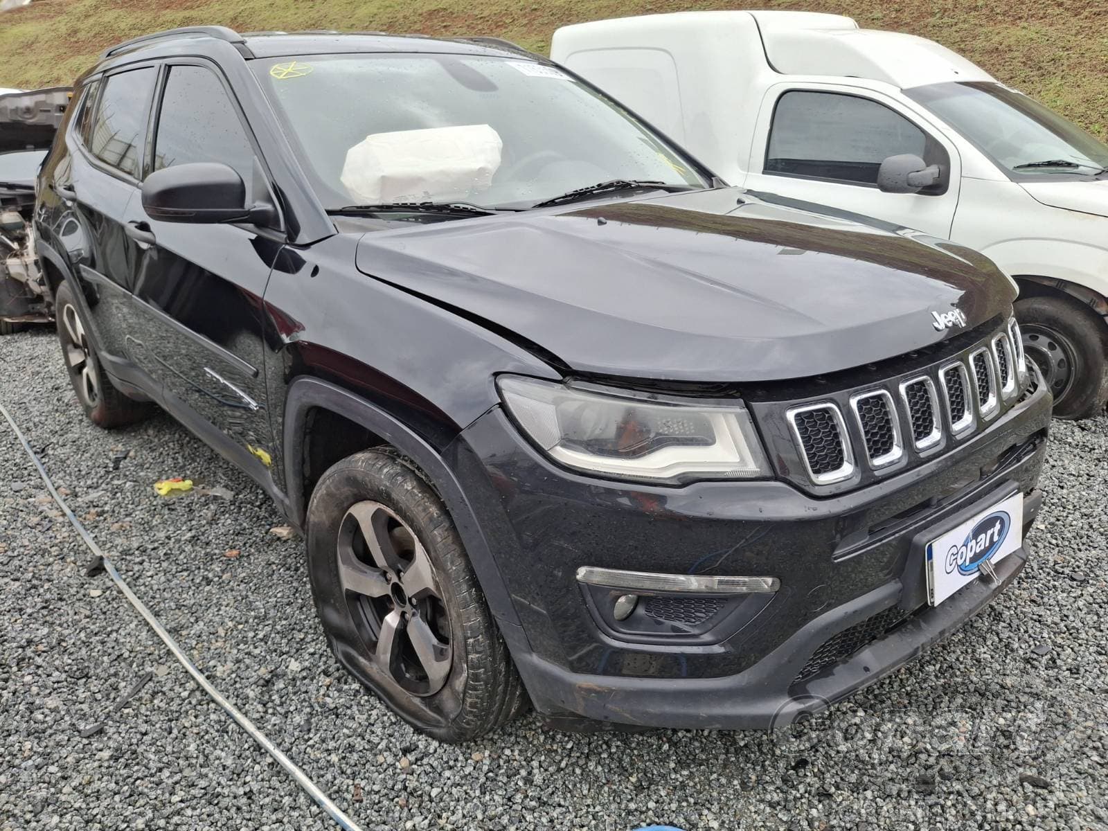Jeep Compass 2017 — foto 1