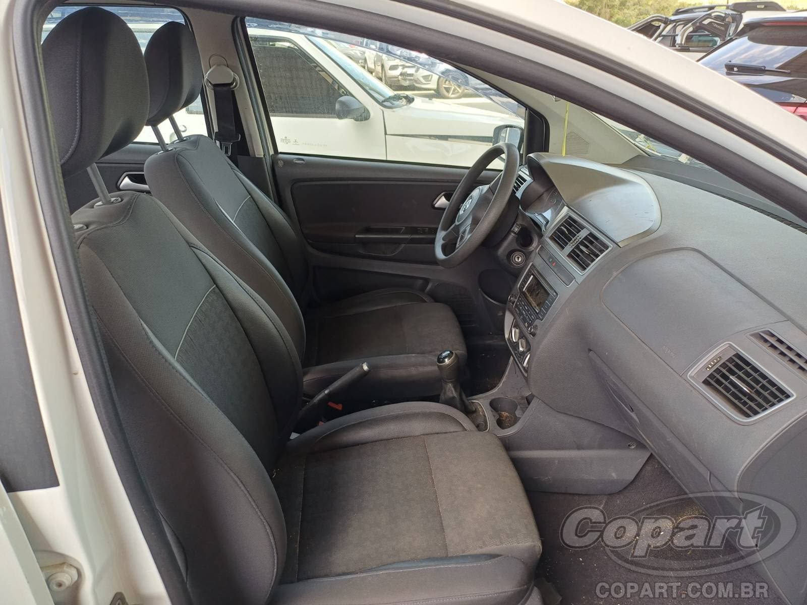 Volkswagen FOX 2015 — foto 5
