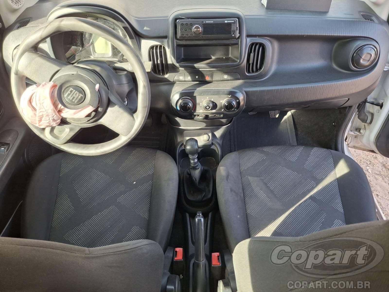 Fiat Mobi 2023 — foto 9