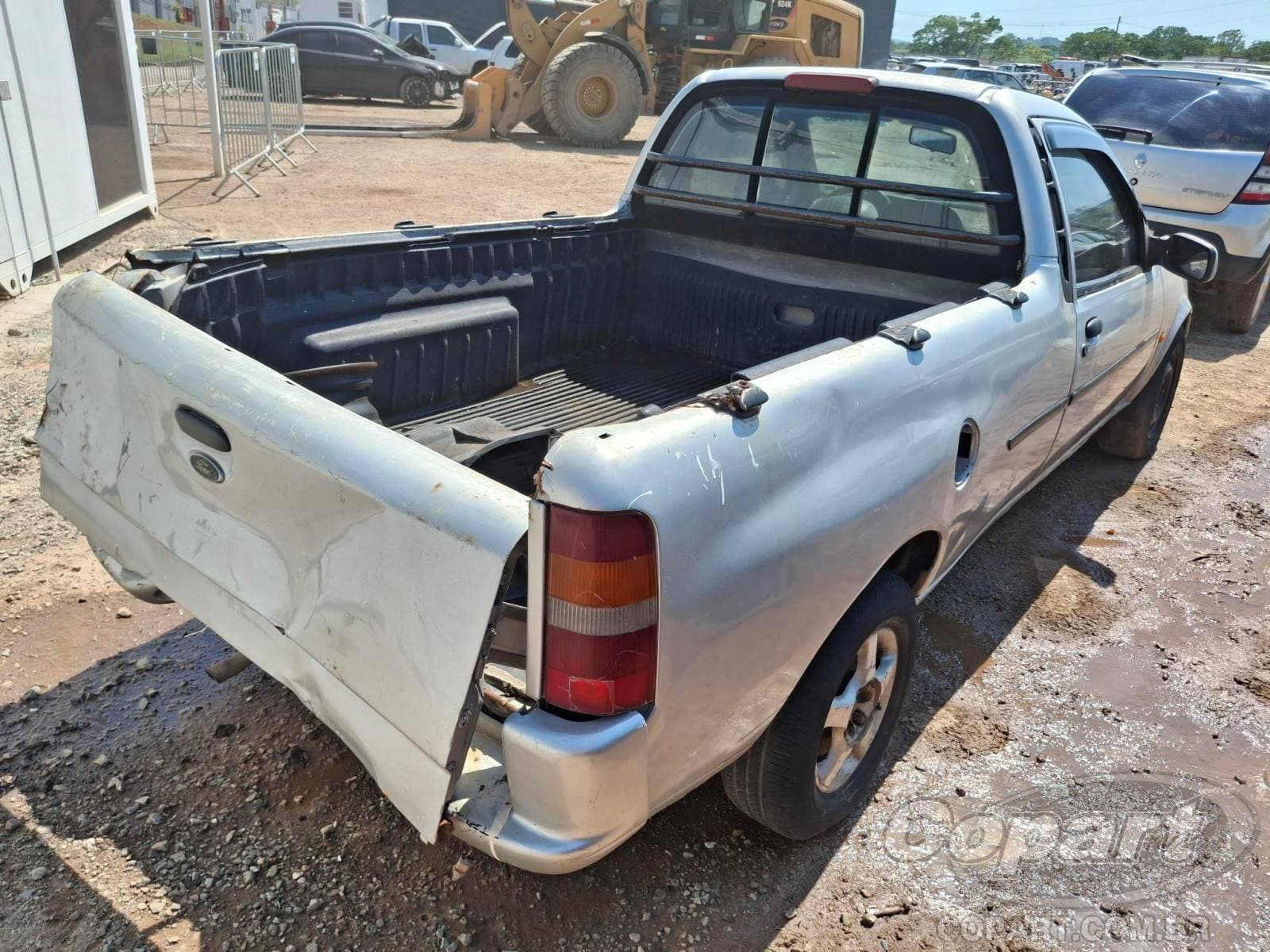 Ford Courier 2000 — foto 4