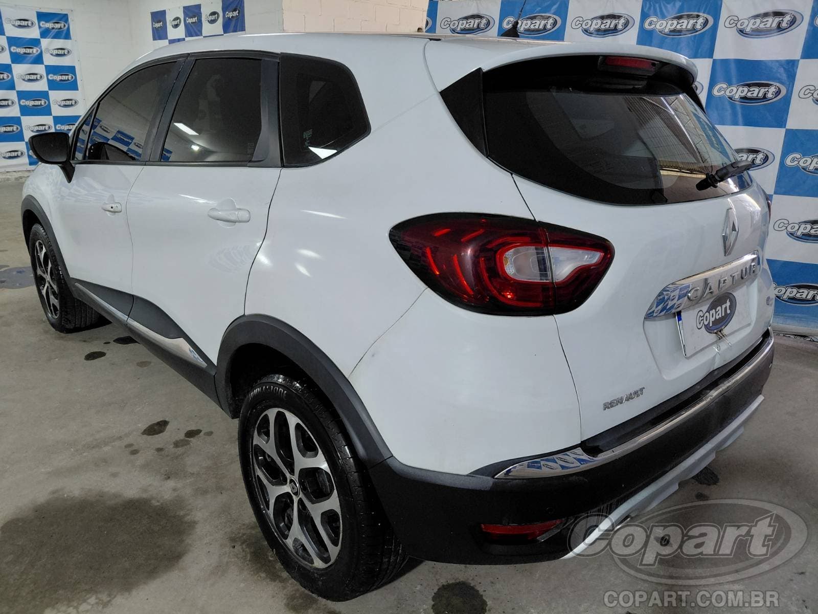 Renault Captur 2018 — foto 3