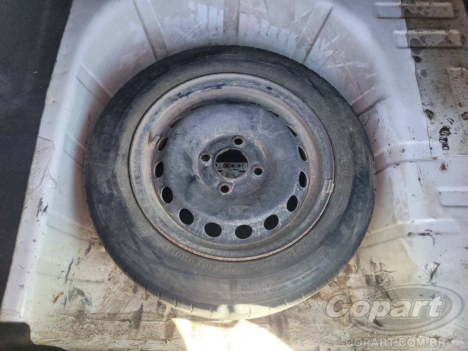 Ford KA Sedan 2018 — foto 10