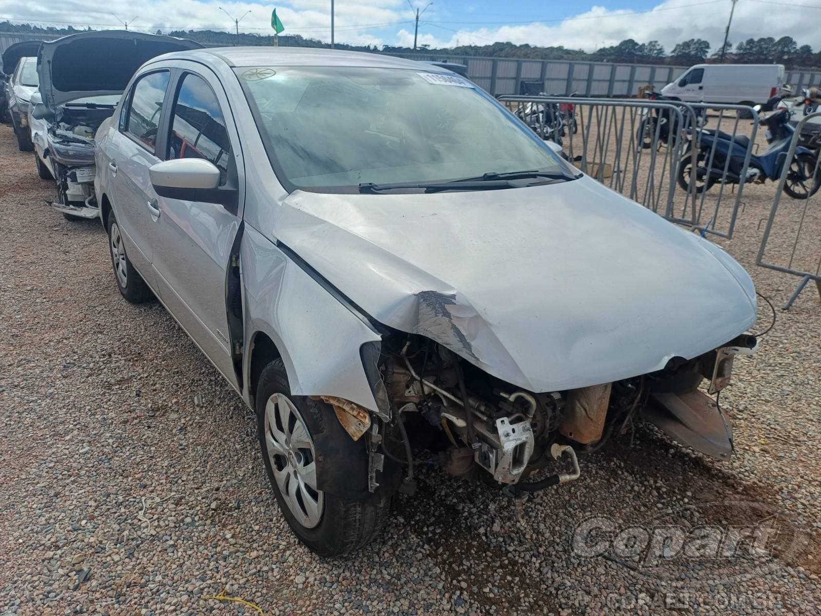 Volkswagen Voyage 1.6 TOTAL FLEX 2013