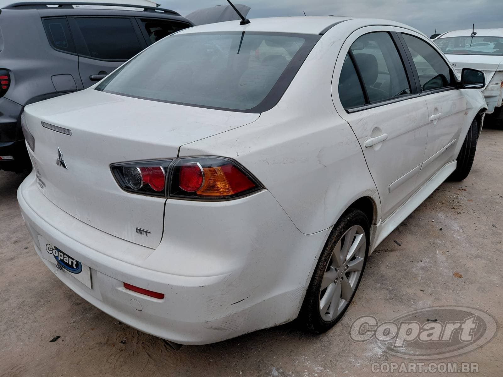 Mitsubishi Lancer 2014 — foto 4