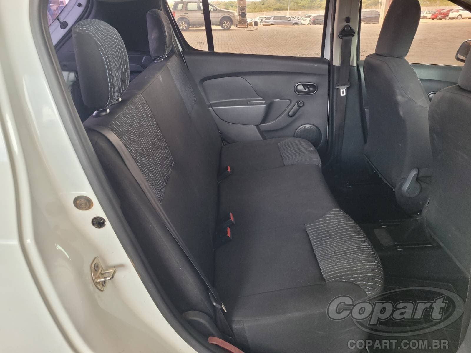 Renault Sandero 2018 — foto 6