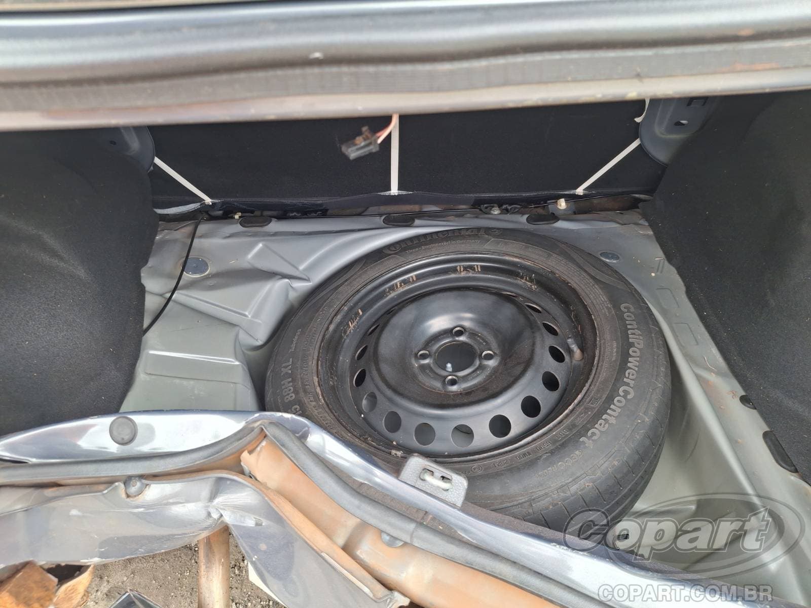 Renault Logan 2014 — foto 10