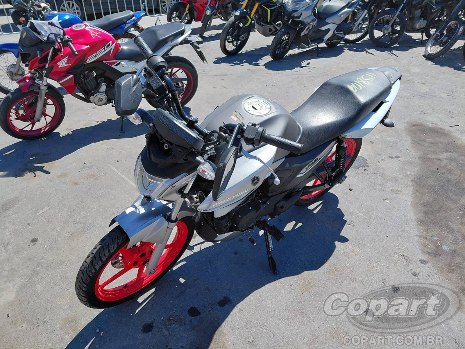Yamaha Factor 2026 — foto 2