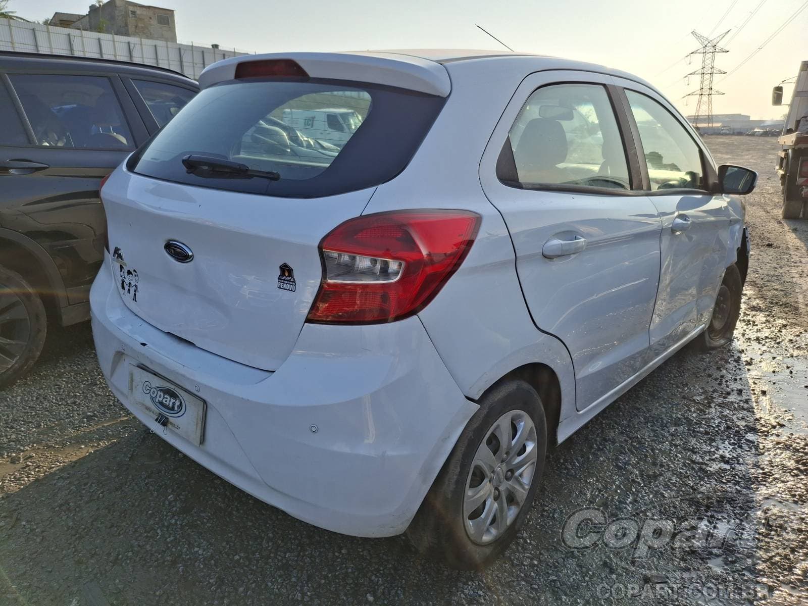 Ford KA 2015 — foto 4