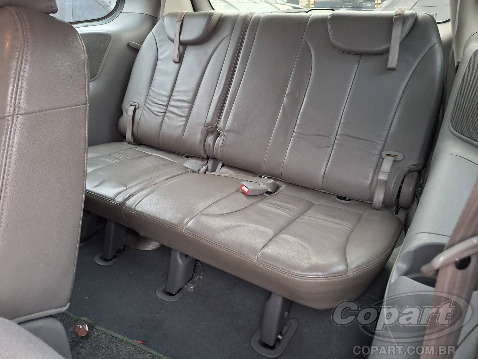Kia Grand Carnival 2011 — foto 11