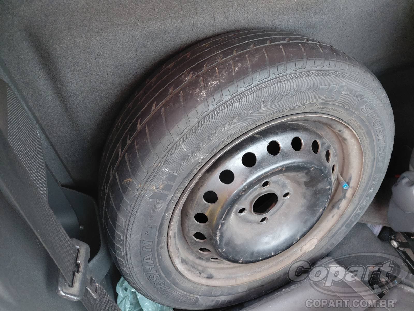 Chevrolet Montana 2019 — foto 10