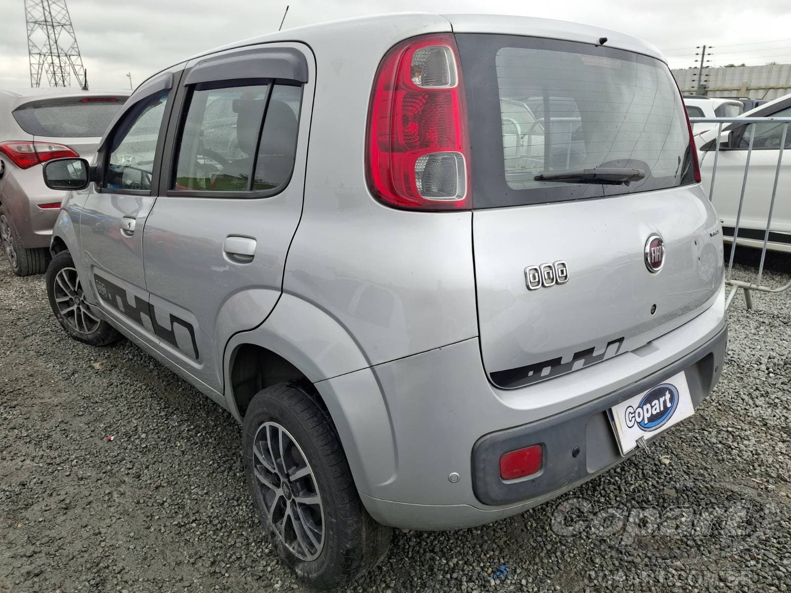 Fiat UNO 2016 — foto 3