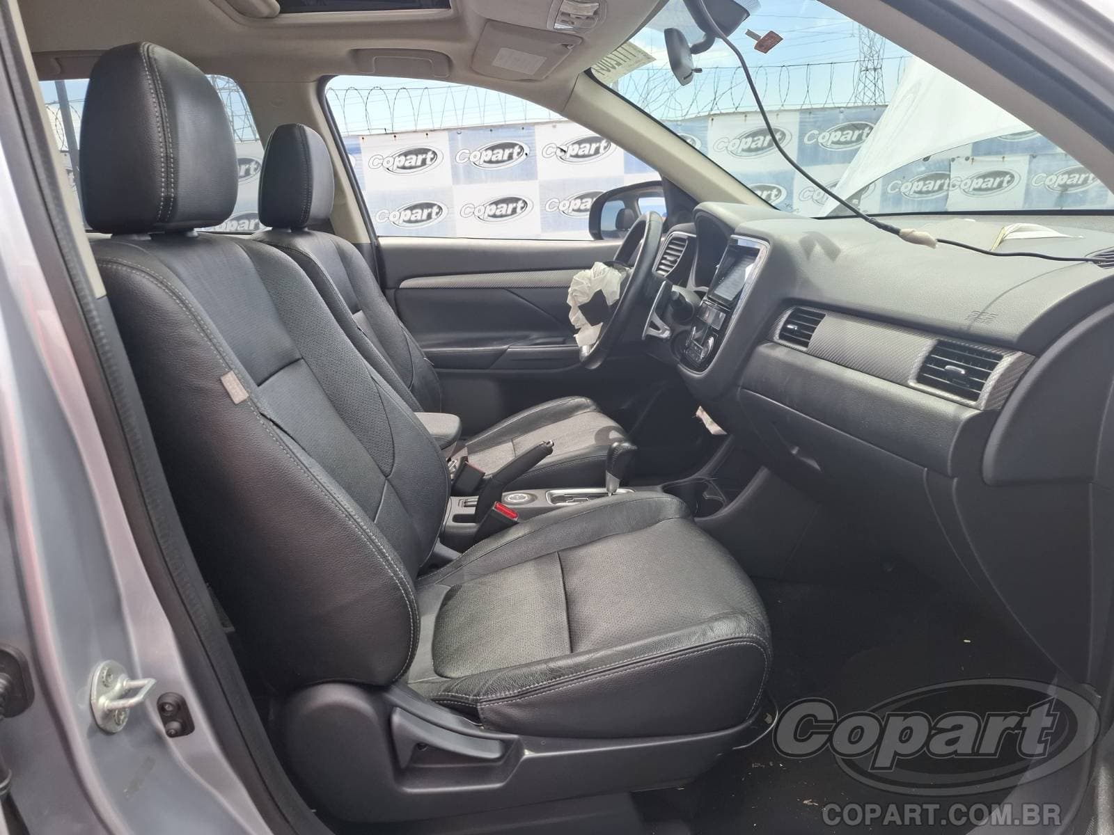 Mitsubishi Outlander 2015 — foto 5