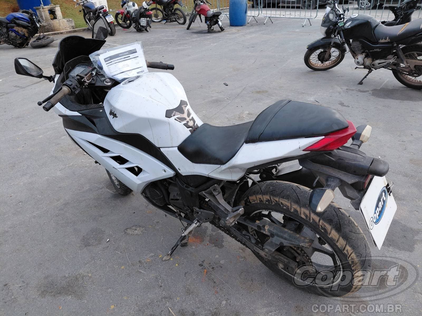 Kawasaki Ninja 300 2013 — foto 3