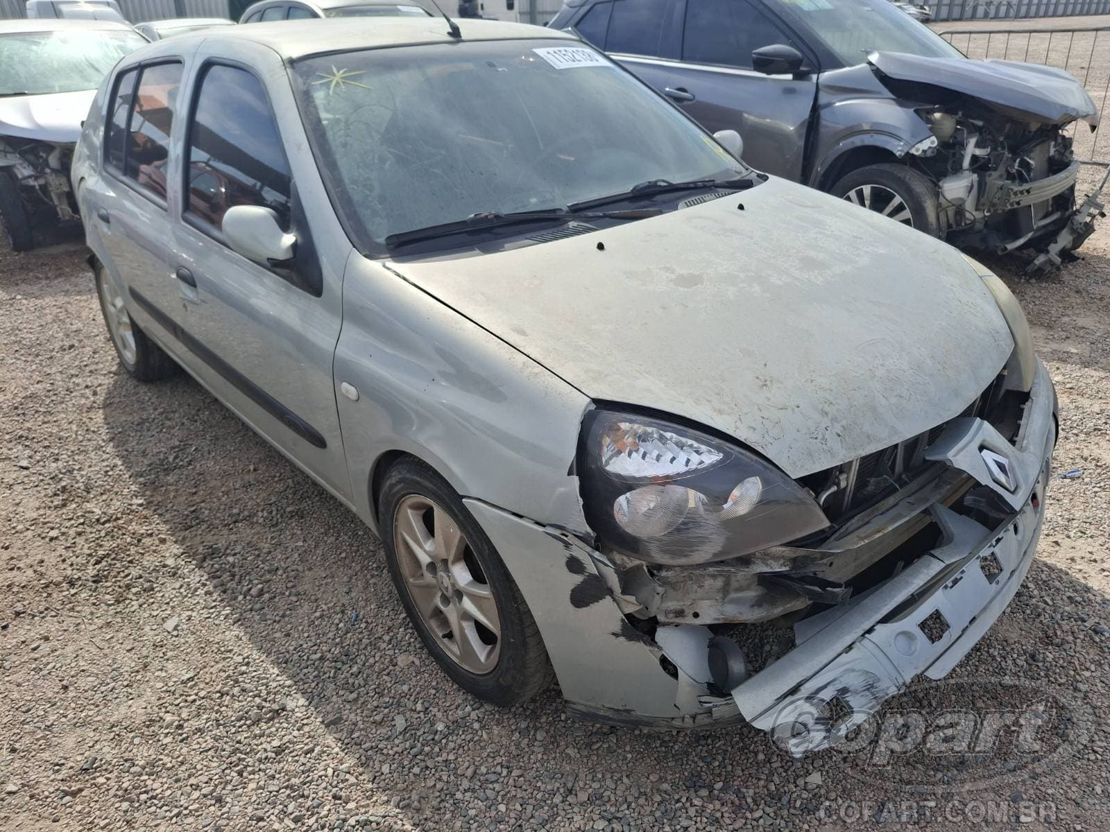 Renault Clio Sedan 1.6 16V 2003