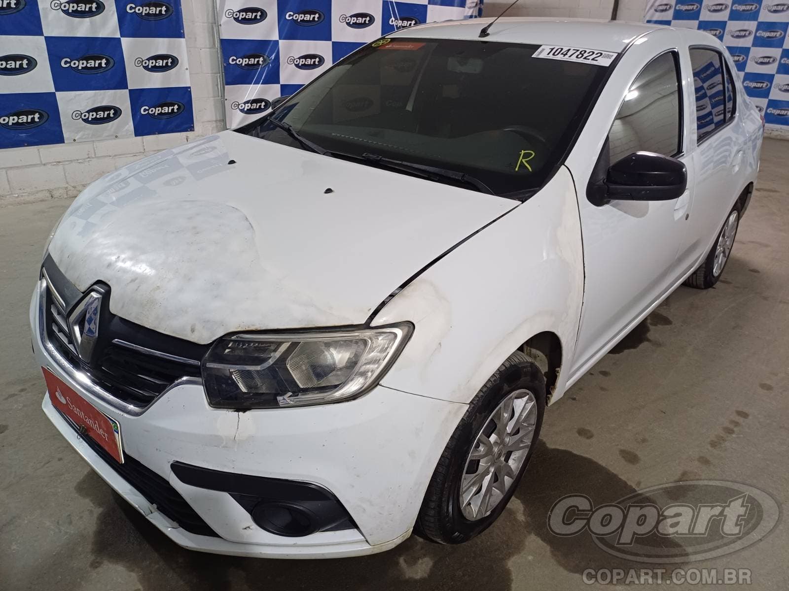 Renault Logan 2022 — foto 2