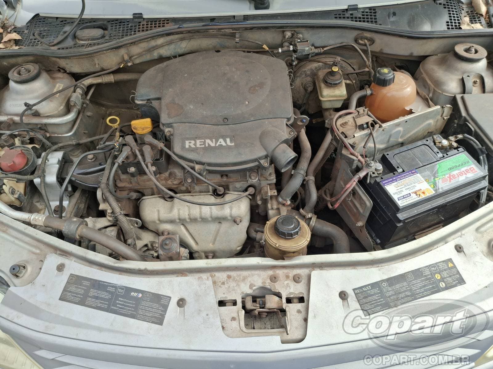 Renault Logan 2010 — foto 7