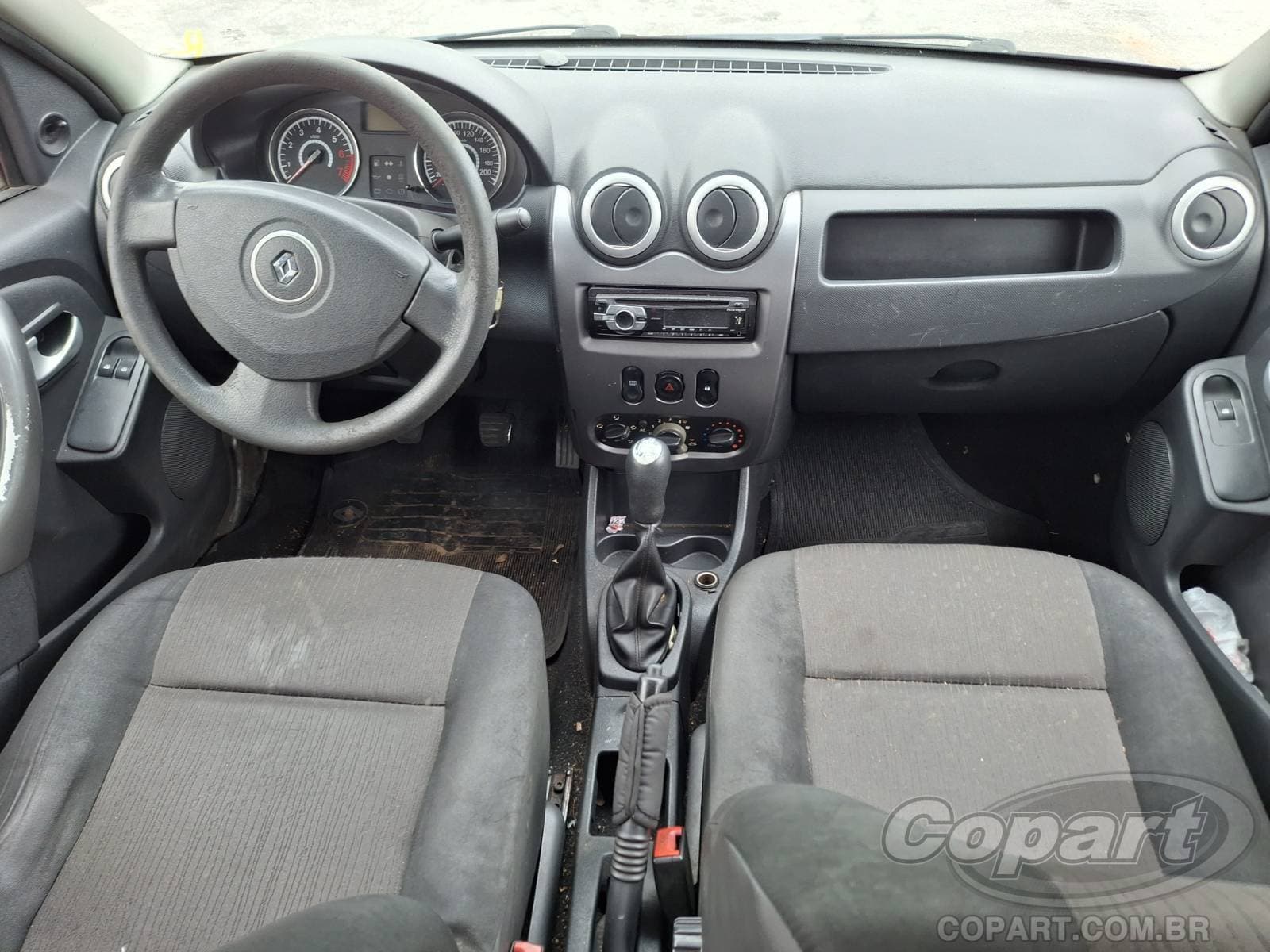 Renault Logan 2011 — foto 9